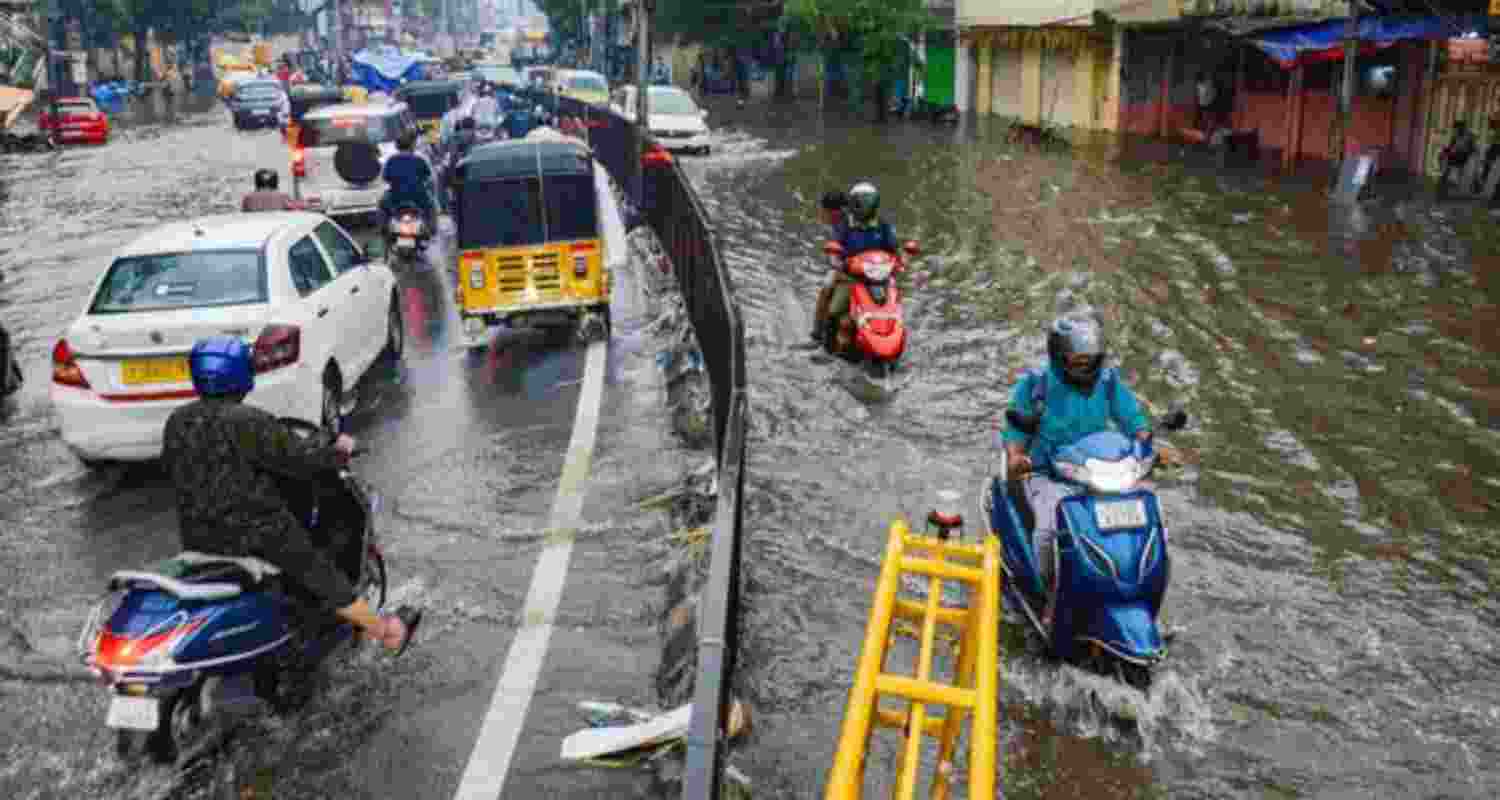 The IMD has forecasted thunderstorms with lightning and strong winds across Kerala from May 19 to 22.