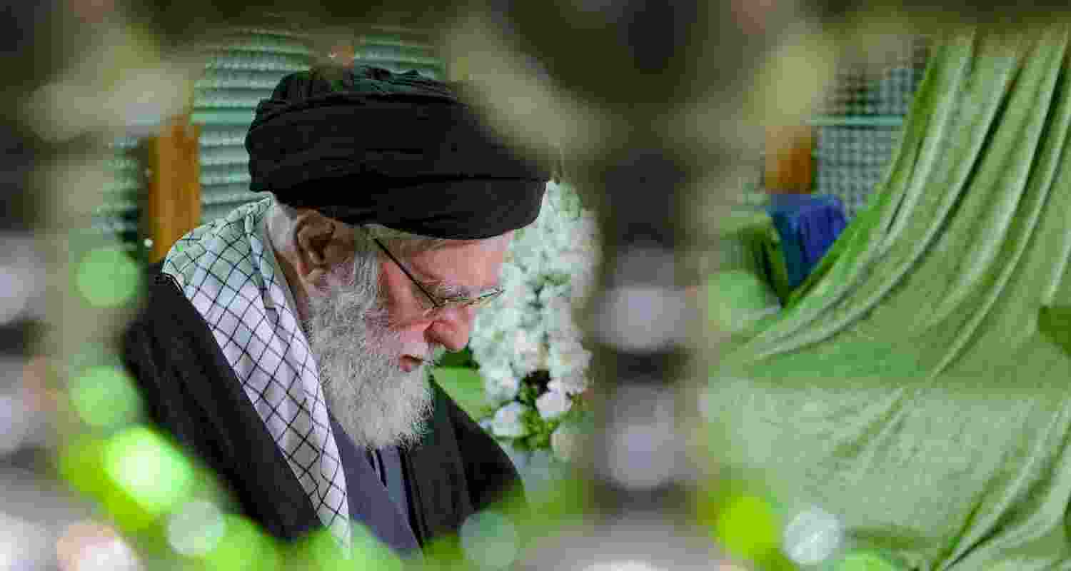 Global leaders call for calm after Khamenei killing