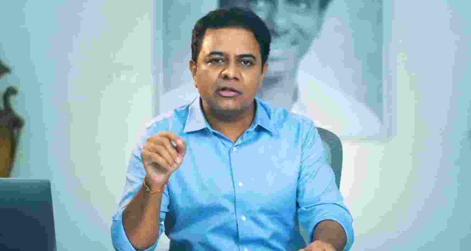 Hyderabad fire tragedy: KTR seeks ₹25 lakh for each victims’ kin