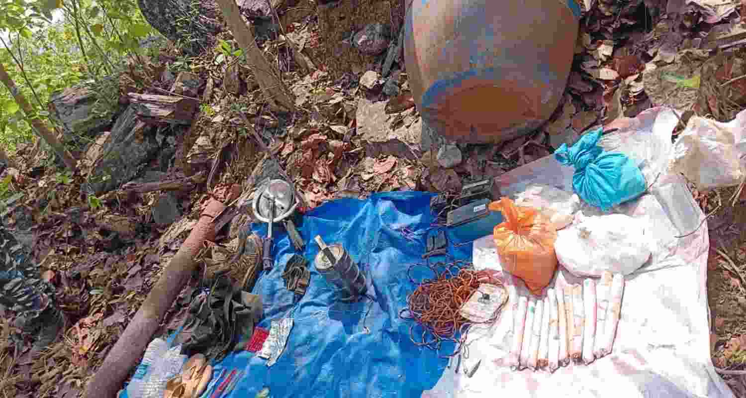 Forces seize Maoists’ arms, defuse five IEDs in Jharkhand