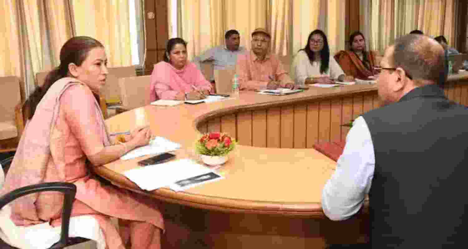 Minister Rekha Arya at a meeting.