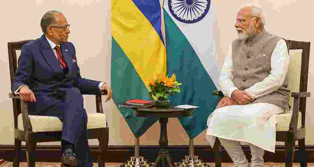 Prime Minister Narendra Modi with his Mauritian counterpart Navinchandra Ramgoolam.