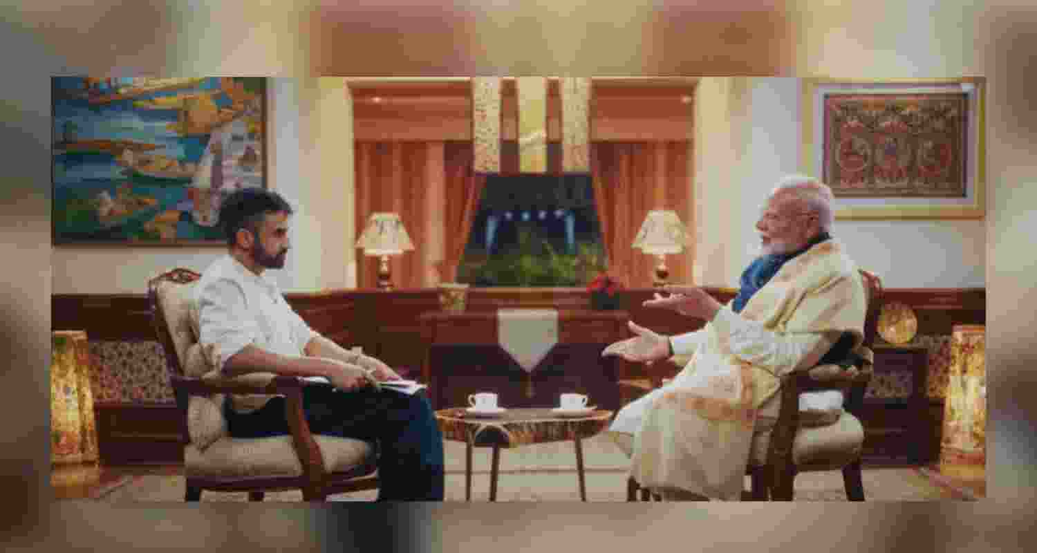 Prime Minister Narendra Modi with Zerodha co-founder Nikhil Kamath.