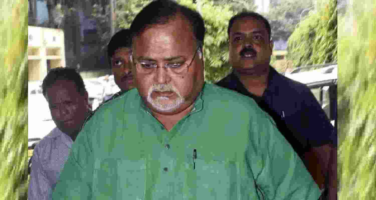 Key accused's son-in law to expose WB school jobs scam links