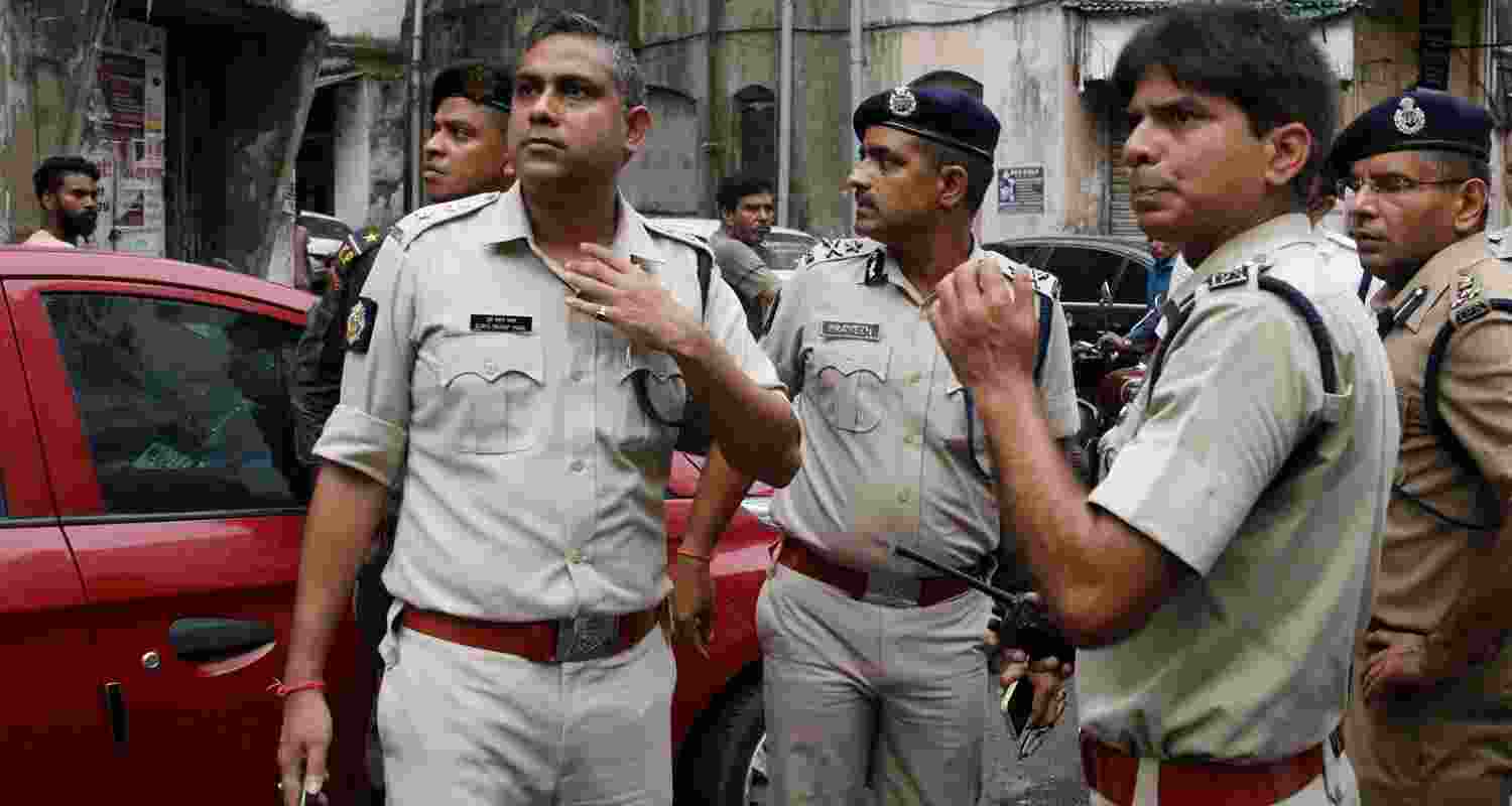 Police nab three for attack on Bengal Cong headquarters
