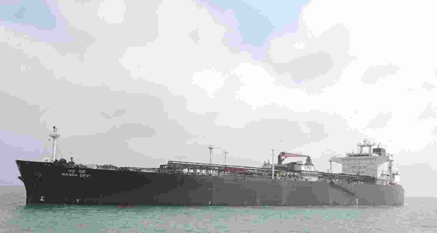 Indian vessel Nanda Devi reaches Vadinar Port with 46,500 MT LPG