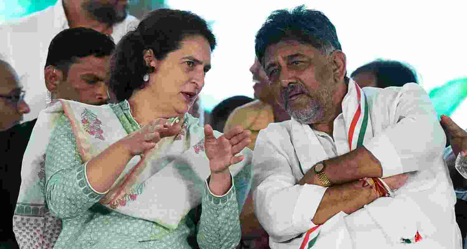 Shivakumar meets Priyanka Gandhi in Delhi