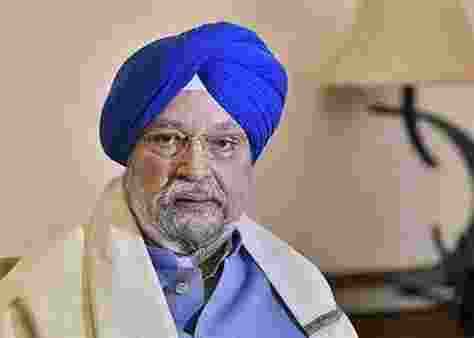 Minister Puri emphasizes upon the turbulent situation of oil markets