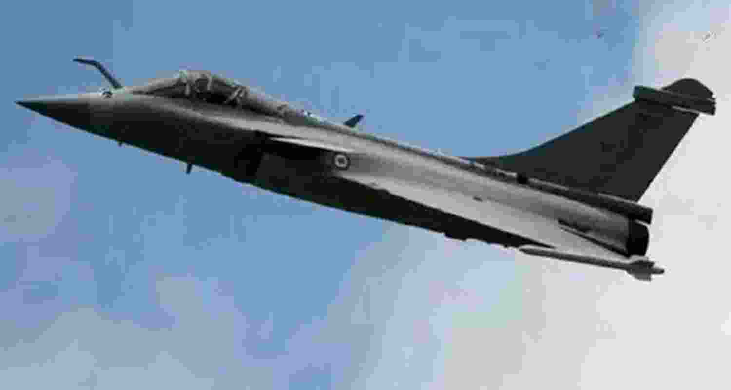 Defence ministry reviewing IAF’s ₹2L cr proposal for 114 Rafales