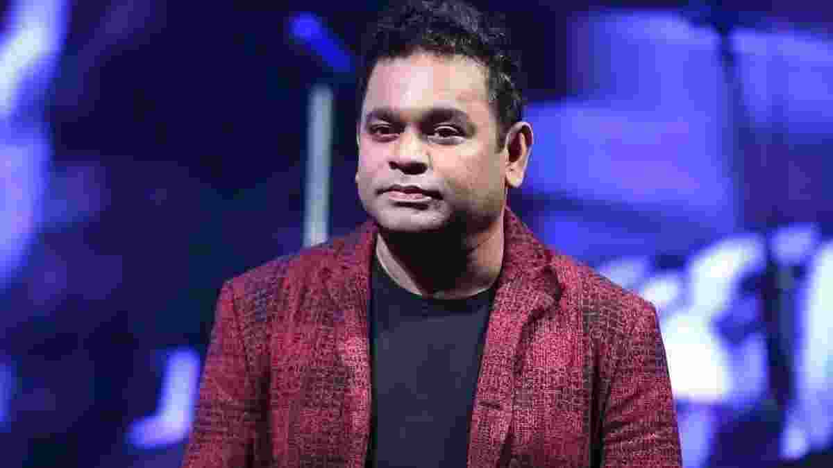 "A film belongs to everyone. East, west, north or south. A good film is a good film. Whether it's Tamil, Hindi, Punjabi, Bengali or Malayalam. There are no borders," said Rahman, who is in Delhi to attend the 70th National Films Awards Ceremony.
