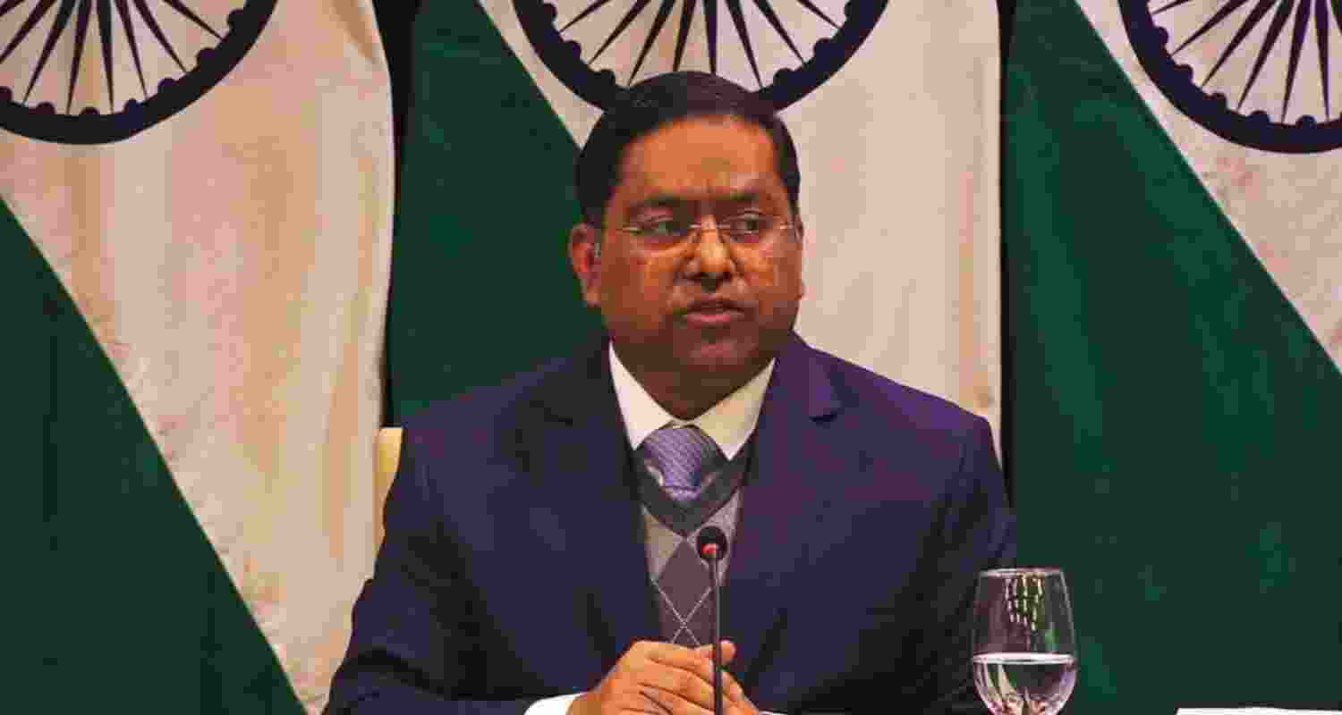 India slams Pak Army Chief's 'jugular vein' claim on Kashmir