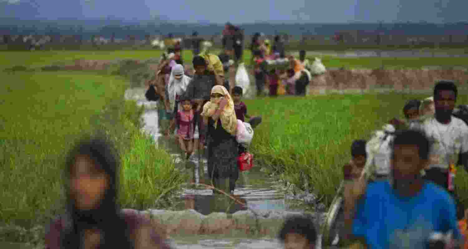 19 Rohingyas deported to Myanmar from Delhi 19 Rohingyas deported to Myanmar from Delhi