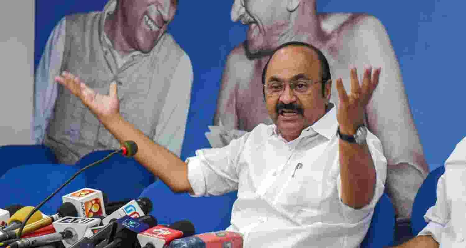 RSS song at TDB temple in Kerala sparks row 