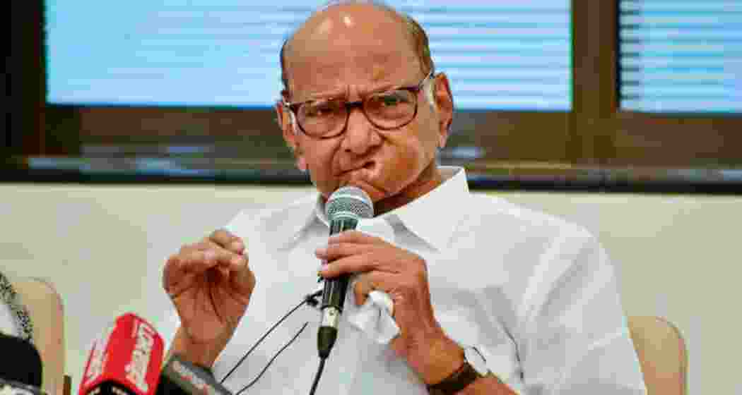 Sharad Pawar addresses mediapersons. 