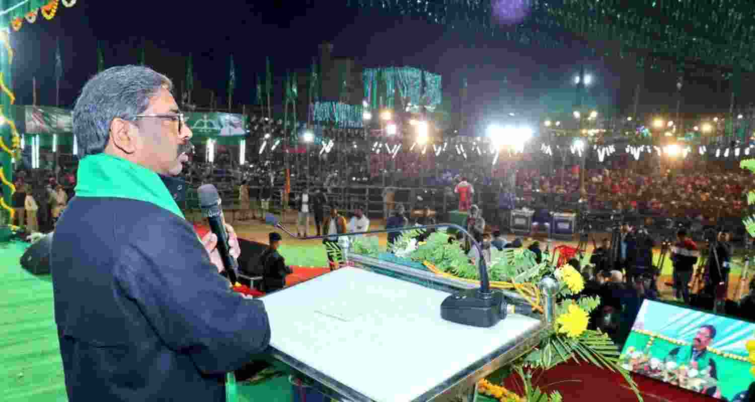 Jharkhand CM Hemant Soren, while interacting with media persons at Dumka Airport on Tuesday, hinted at the party’s potential participation in the Assam and West Bengal Assembly elections.