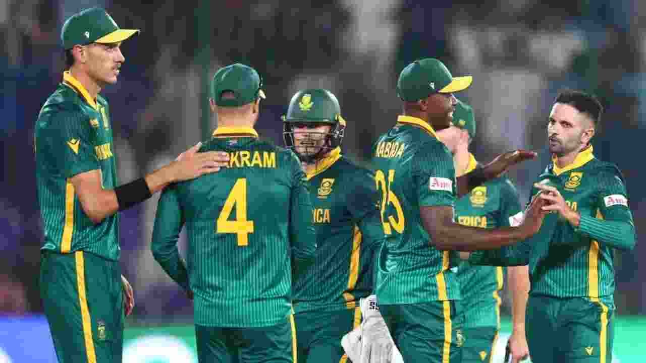 The South African team celebrating a victory. Image via X.