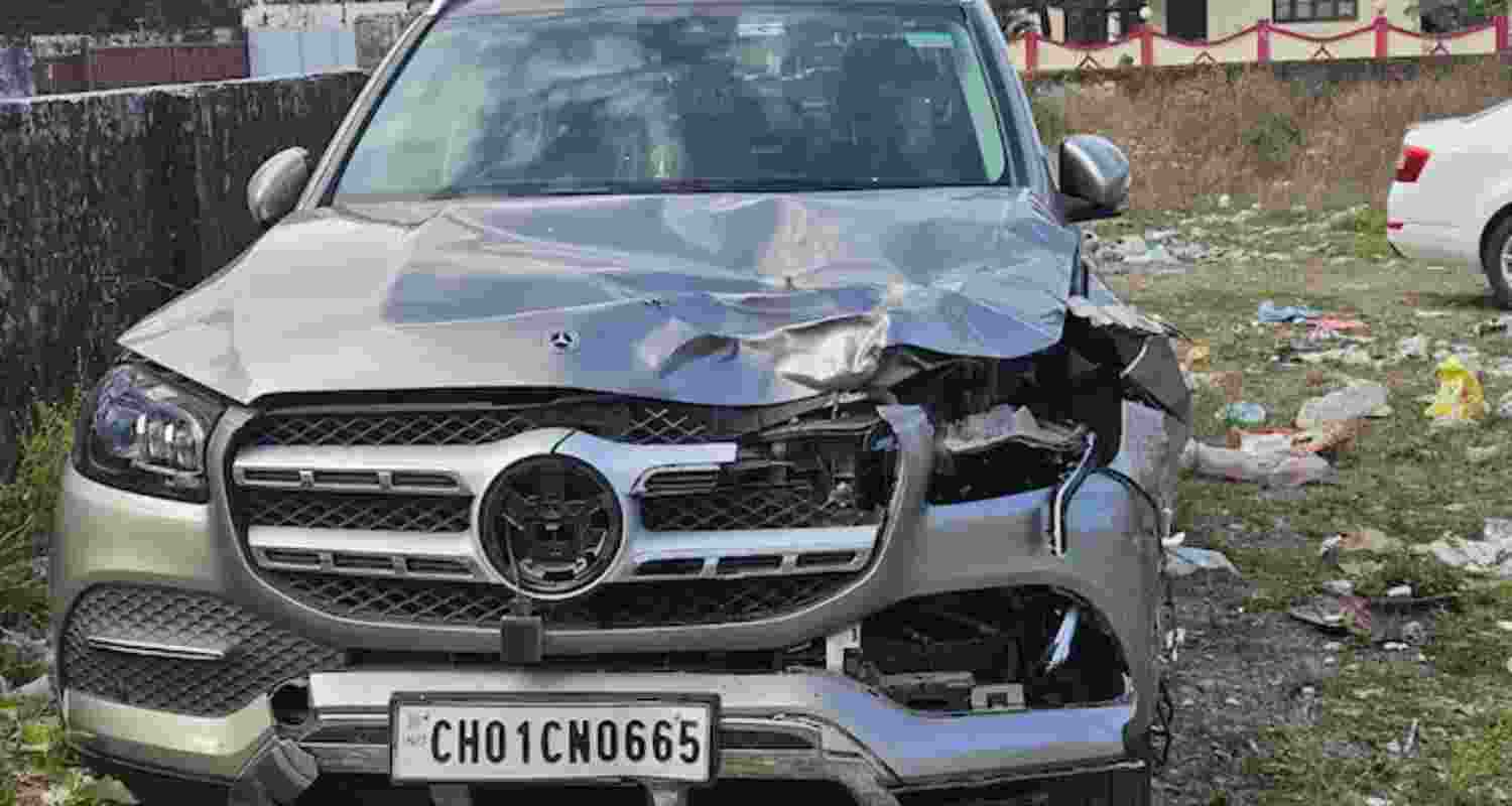 Speeding Mercedes kills 4 in Dehradun; driver on run