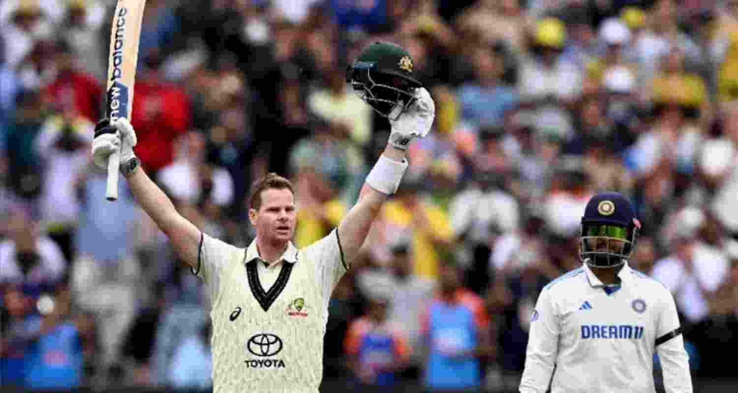 Smith celebrates a century, his second of the series.