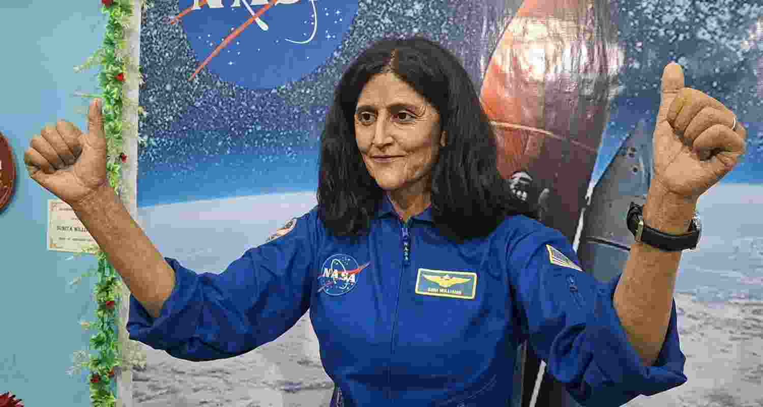 Wax sculptor in Asansol unveils maiden statue of Sunita Williams 