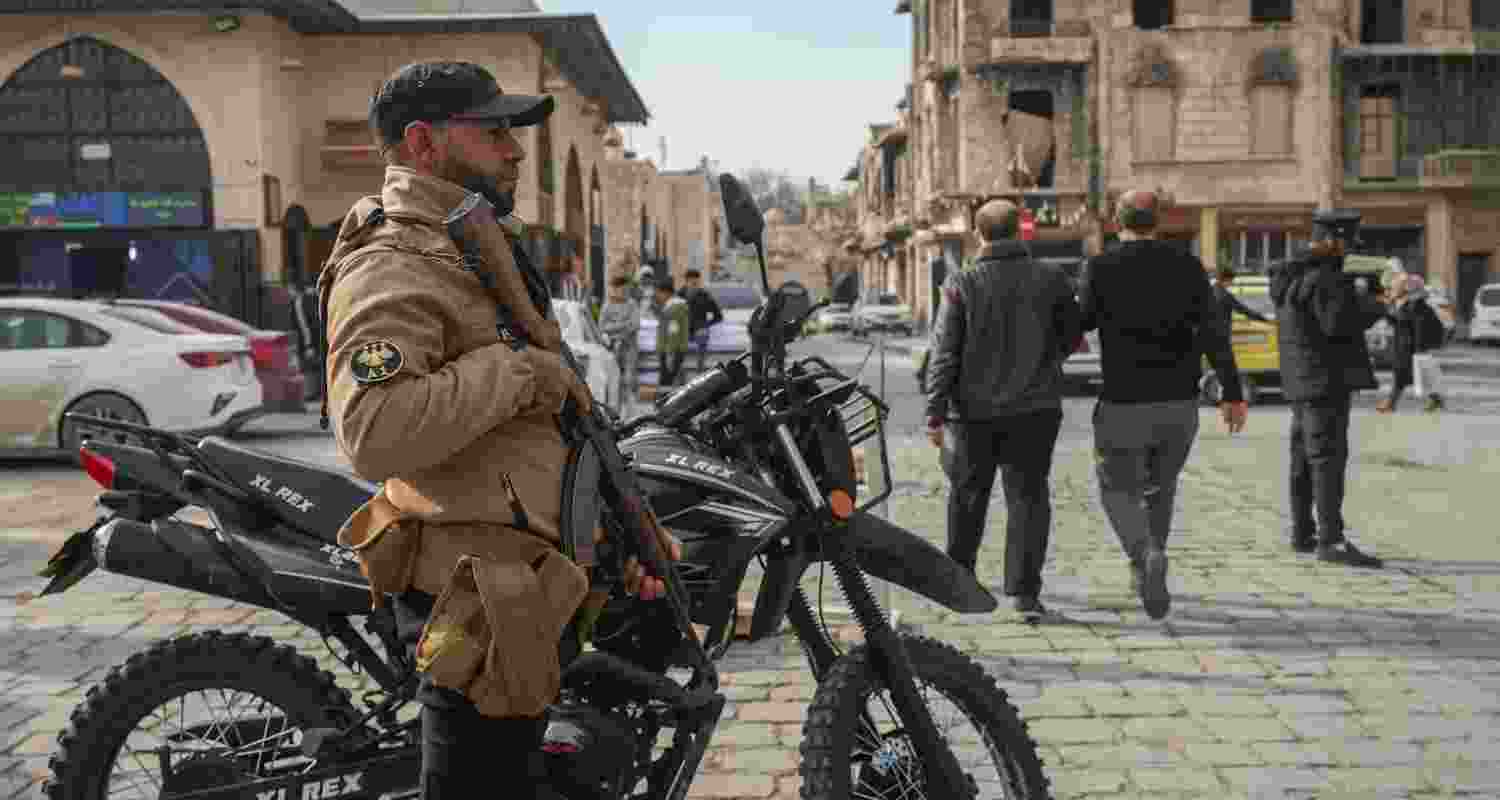 How Islamic State exploits Syrian security gaps