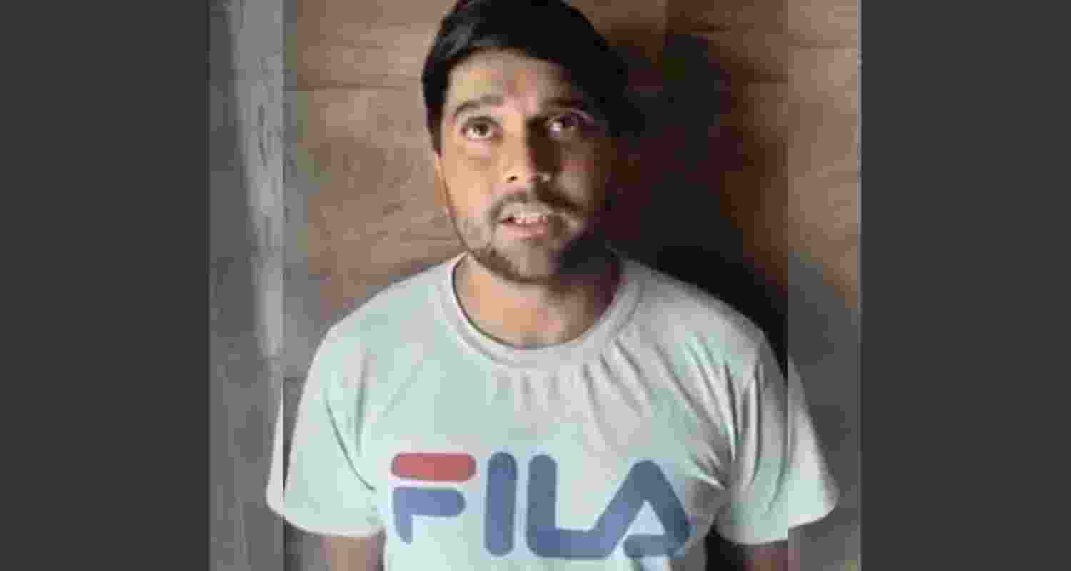 'Was offered lakhs to send military bases pictures to Pak': Tarif