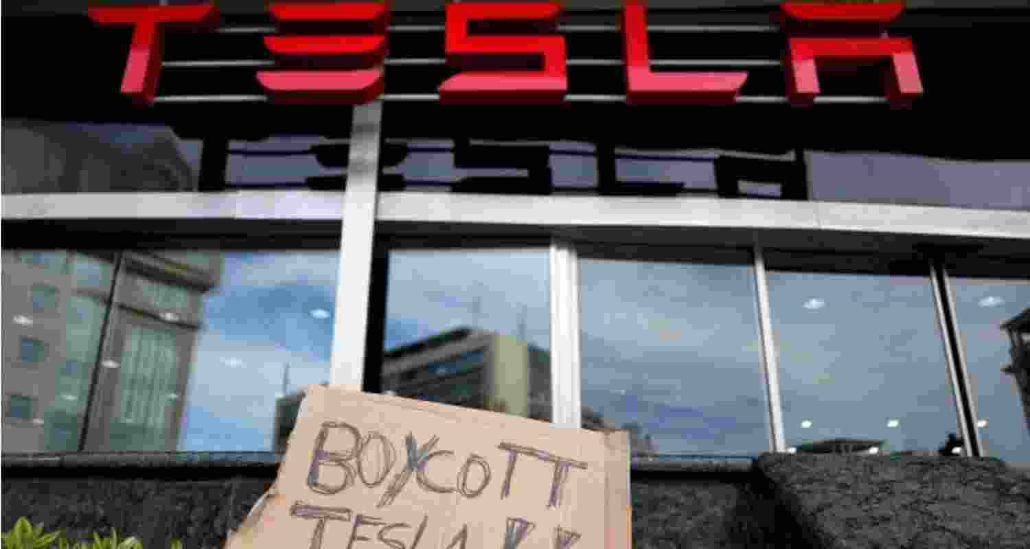 Tesla shares tumble as sales slump worldwide
