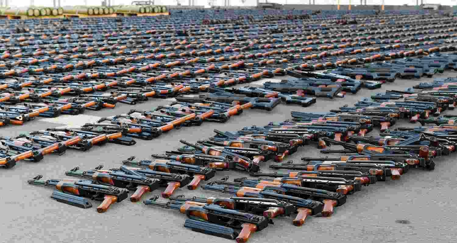 US again extends support to Ukraine against Russia. Image X.