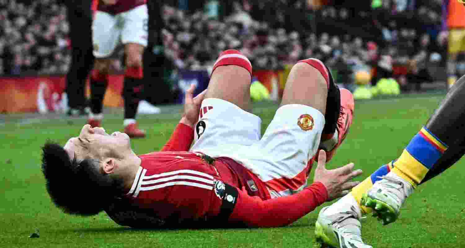 Manchester United’s Lisandro Martinez sidelined with serious ACL injury.