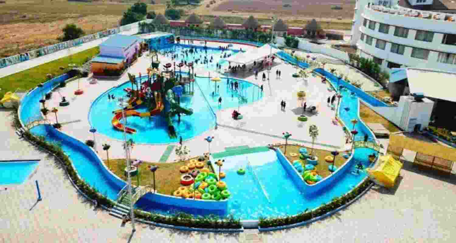 Gujarat water park offers Mahakumbh holy dip experience.