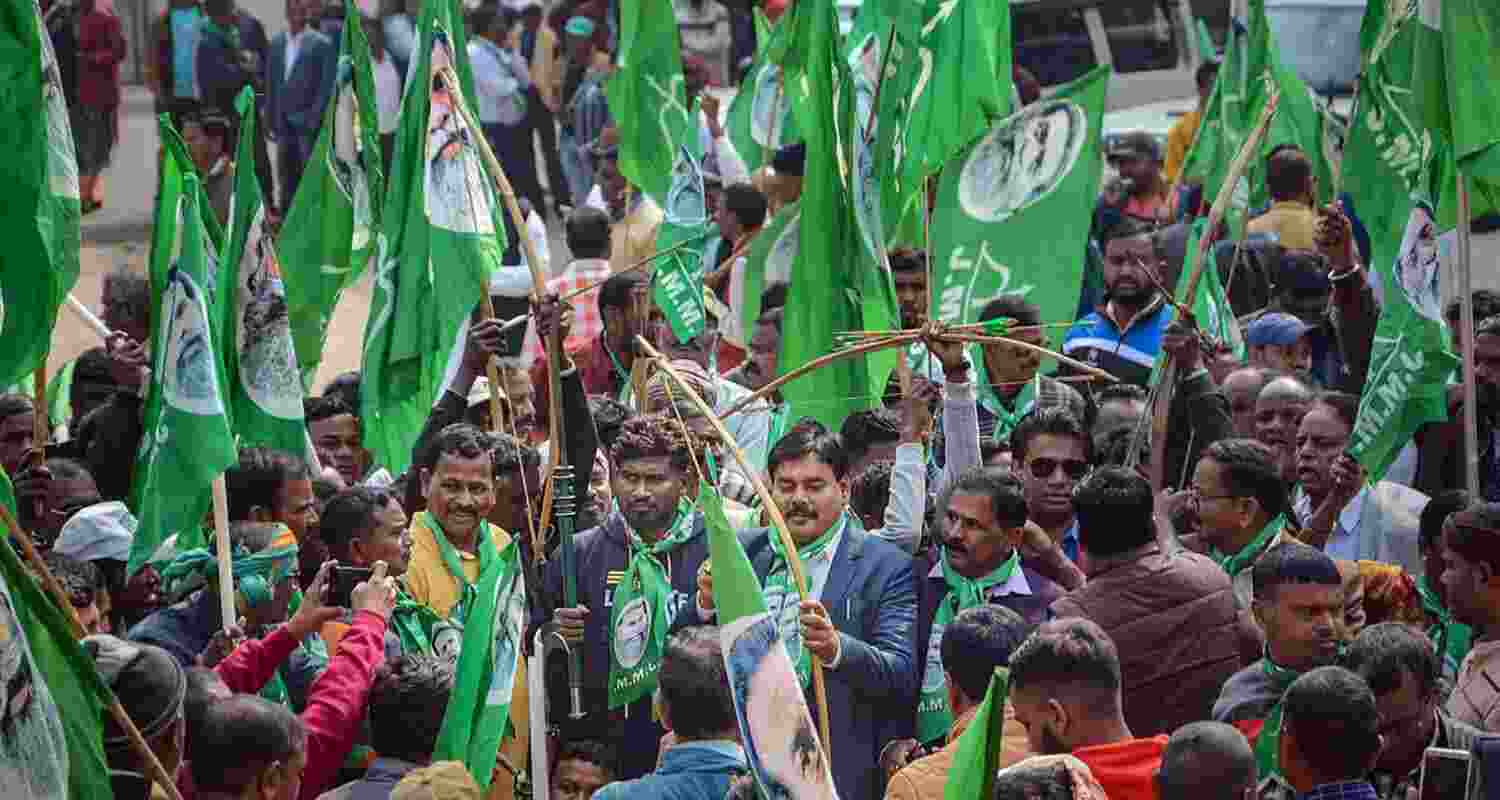 Jharkhand Mukti Morcha vows to protest against caste census without Sarna Religious Code.