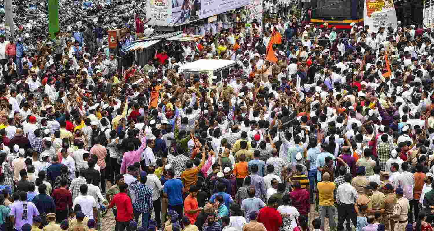 Police Book 20 For Assault On Driver Over Marathi Insult.