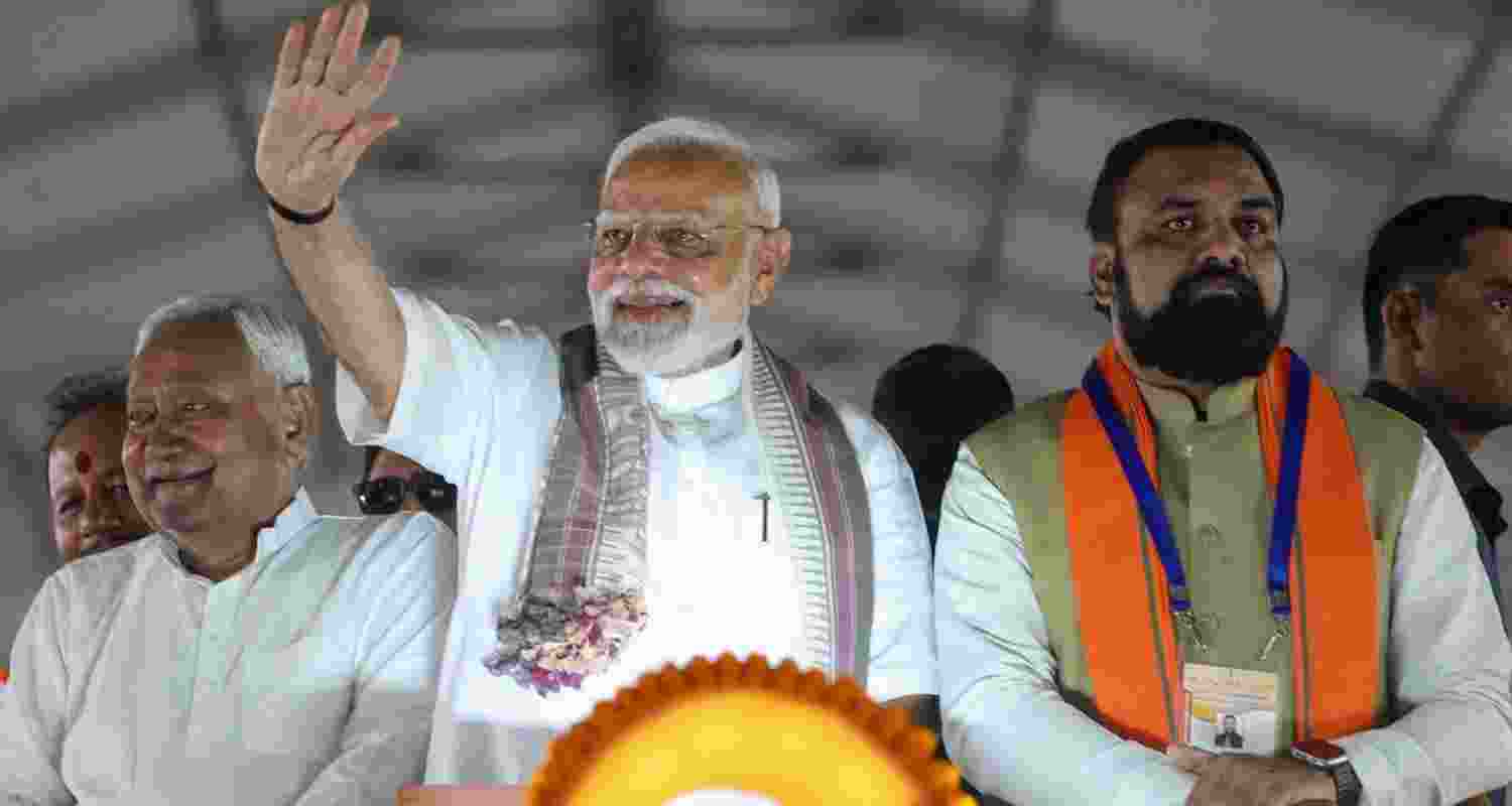 NDA kicks off Bihar Assembly conference to mobilise workers.