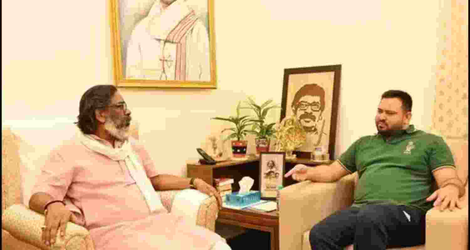 JMM to meet Tejashwi Yadav for Bihar seat talks.