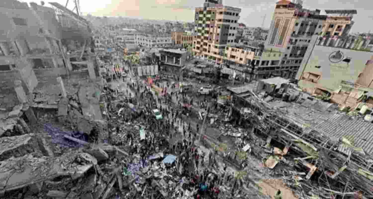 26 killed in Gaza as Israel strikes Hamas positions.