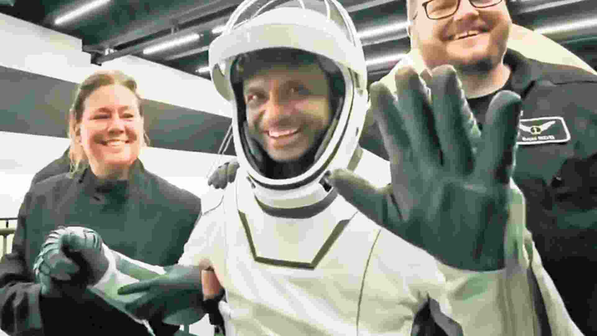 J&K CM Omar hails Shubanshu Shukla's Space Mission