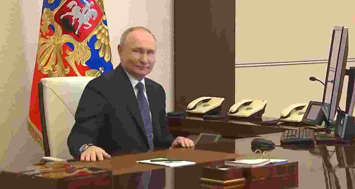 Russian President Putin Casts his vote on Day 1. Image X.