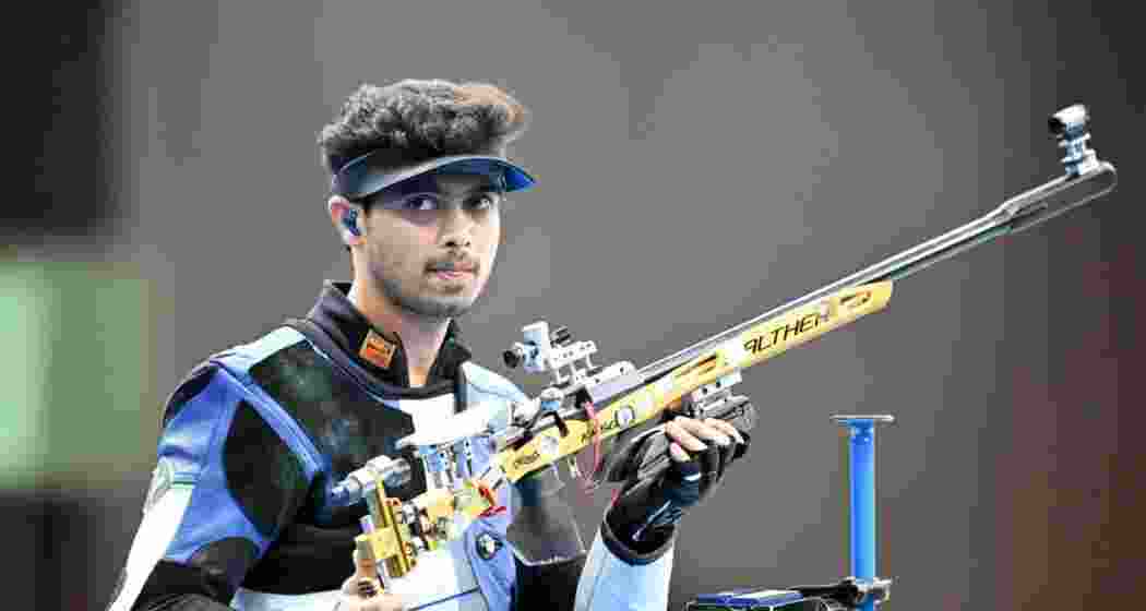 Indian shooter Swapnil Kusale advances to 50m rifle finals.
