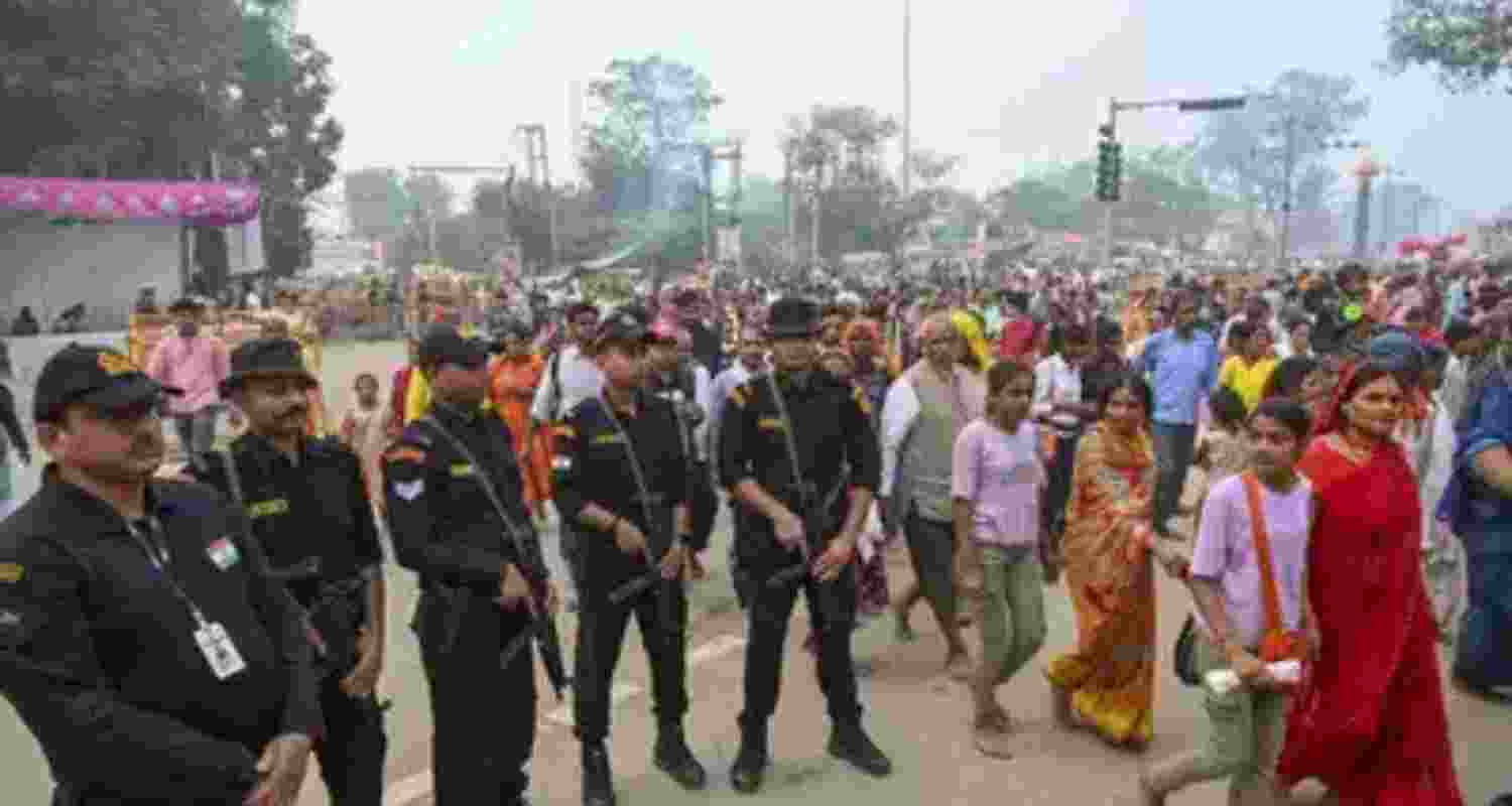 Ayodhya fortified on 32nd Babri mosque demolition anniversary