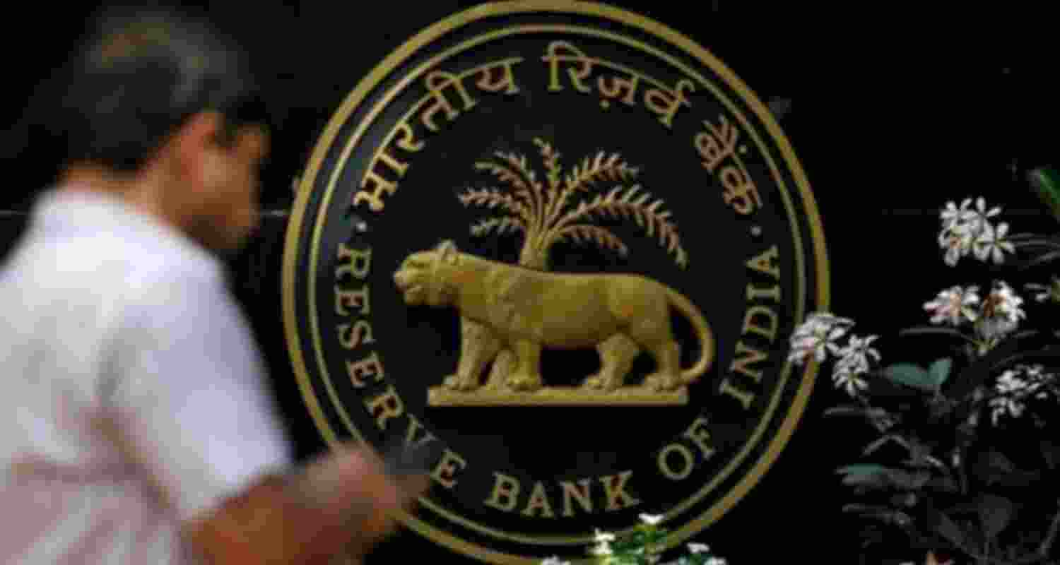 Fake bomb threats to RBI and airlines spark security concerns.