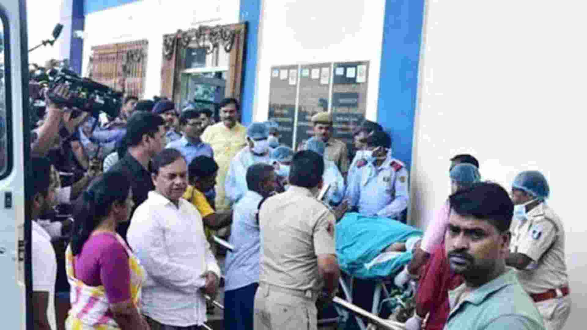 Minor girl who was set on fire in Puri airlifted to AIIMS Delhi