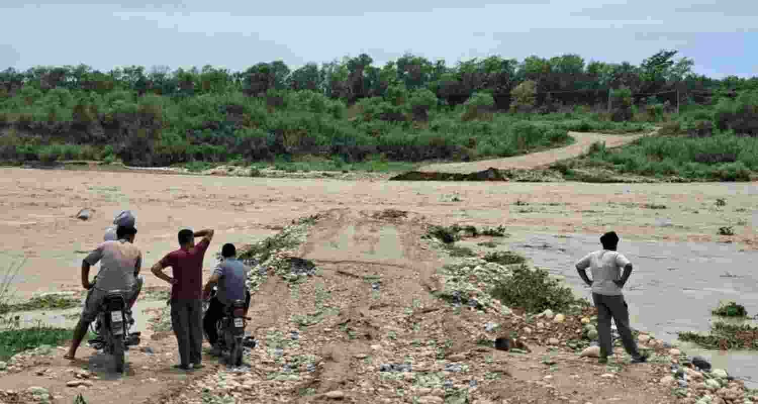 The riverbed of the Swan river in district Ropar, where the temporary bridge once stood