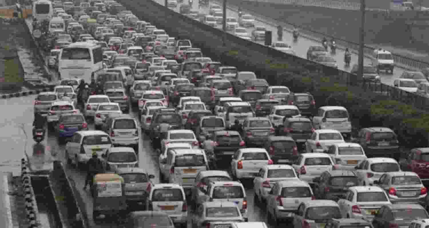 U'khand to start green tax collection on out-of-state vehicles