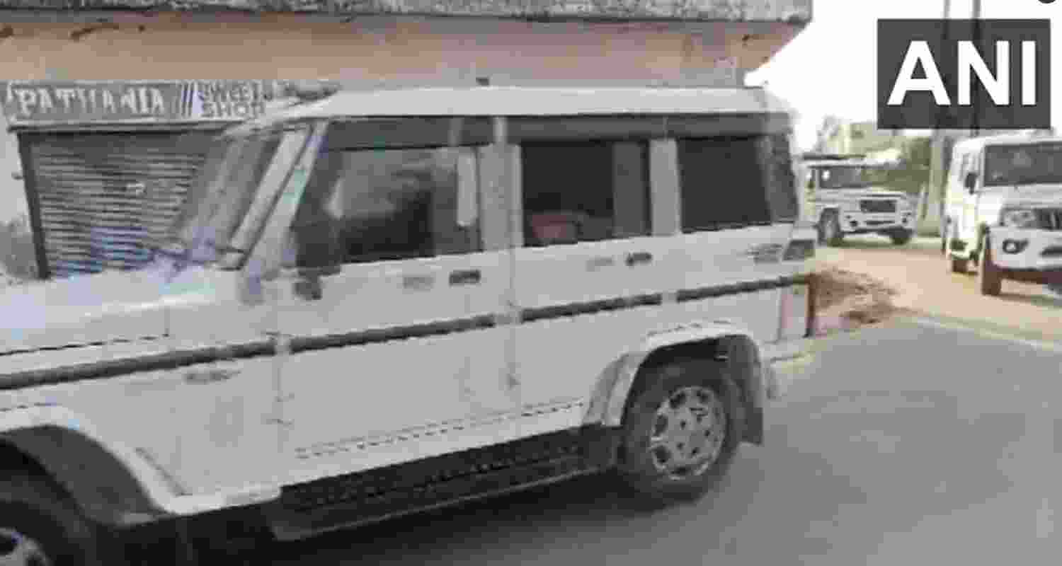 Arvind Kejriwal's convoy in Punjab's Hoshiarpur.