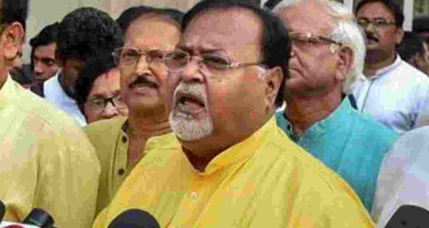 SC seeks CBI reply on WB Min Partha Chatterjee’s bail plea