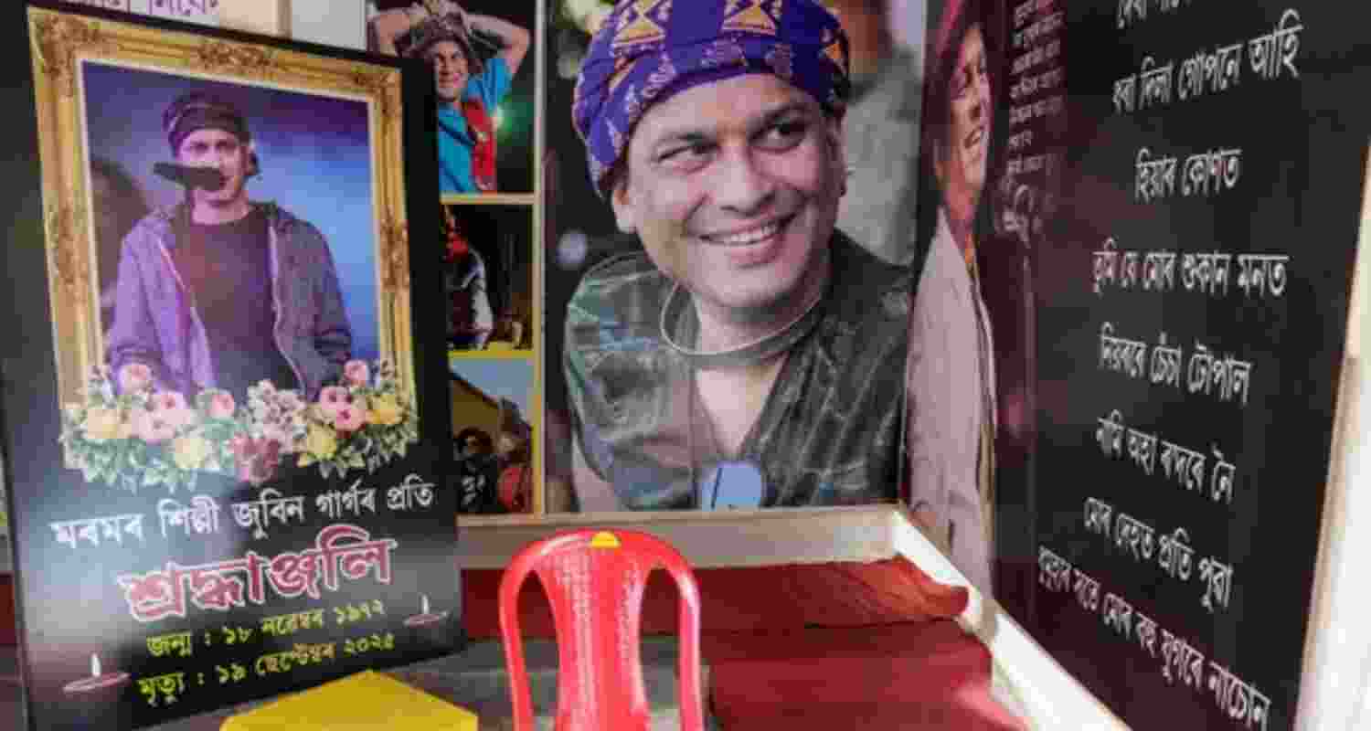 Zubeen Garg’s fans assembled outside the court, demanding justice and urging to ensure accountability. 