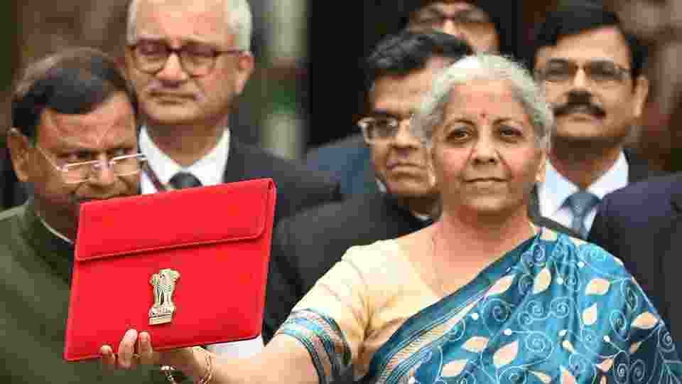 Government proposes tax benefits for startups and pension funds Government proposes tax benefits for startups and pension funds