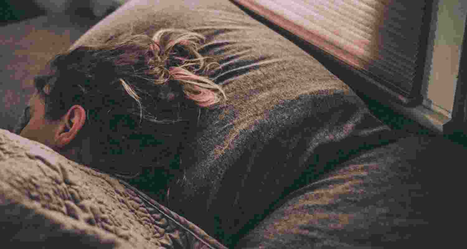 How sleep helps brain 'reset' and store memories How sleep helps brain 'reset' and store memories