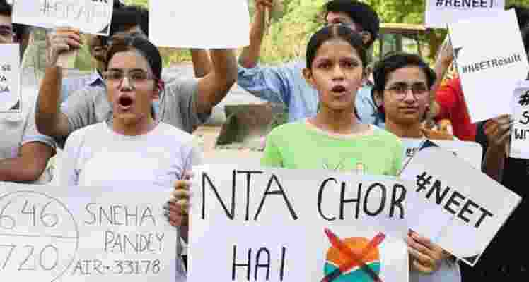 In a shocking revelation that has sent tremors through the nation’s education system, the main accused in the National Eligibility-cum-Entrance Test-Undergraduate 2024 (NEET-UG 2024) paper leak case has confessed. Amit Anand, the suspected mastermind, admitted to selling the question paper a day before the exam for a staggering Rs 30 to 32 lakh. In a shocking revelation that has sent tremors through the nation’s education system, the main accused in the National Eligibility-cum-Entrance Test-Undergraduate 2024 (NEET-UG 2024) paper leak case has confessed. Amit Anand, the suspected mastermind, admitted to selling the question paper a day before the exam for a staggering Rs 30 to 32 lakh.