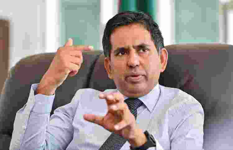 Maldives is in discussions with India and China to explore the possibility of making payments for imports in Maldivian Rufiyaa, announced Mohamed Saeed, the Minister for Economic Development and Trade to Maldives Maldives is in discussions with India and China to explore the possibility of making payments for imports in Maldivian Rufiyaa, announced Mohamed Saeed, the Minister for Economic Development and Trade to Maldives