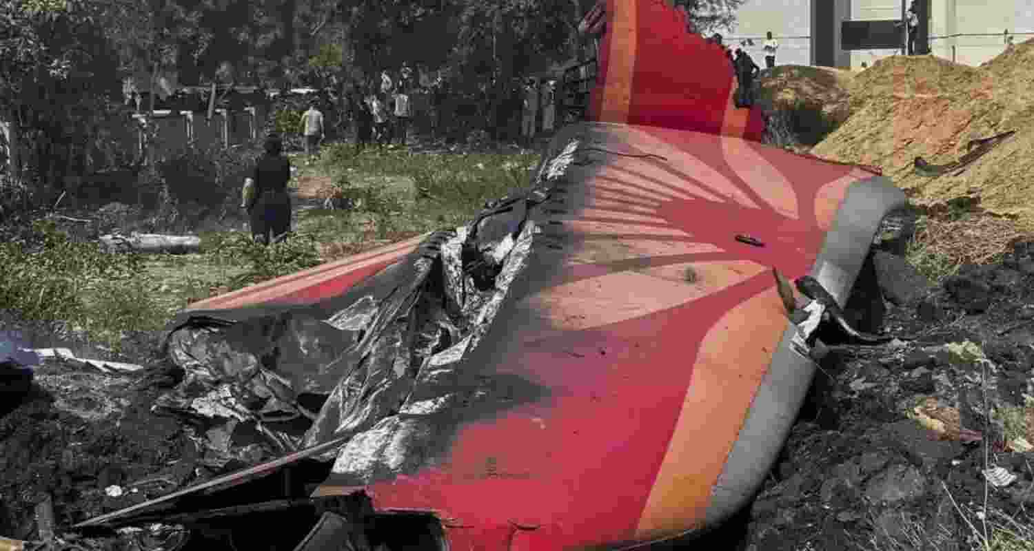 Air India compensates families of 166 crash victims Air India compensates families of 166 crash victims